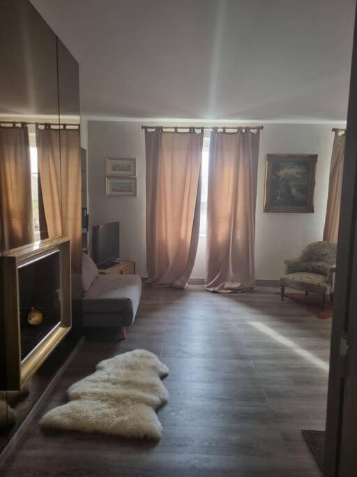 L'Ourse, Epinal,Tres Bel Appartement Quartier Port Eksteriør bilde