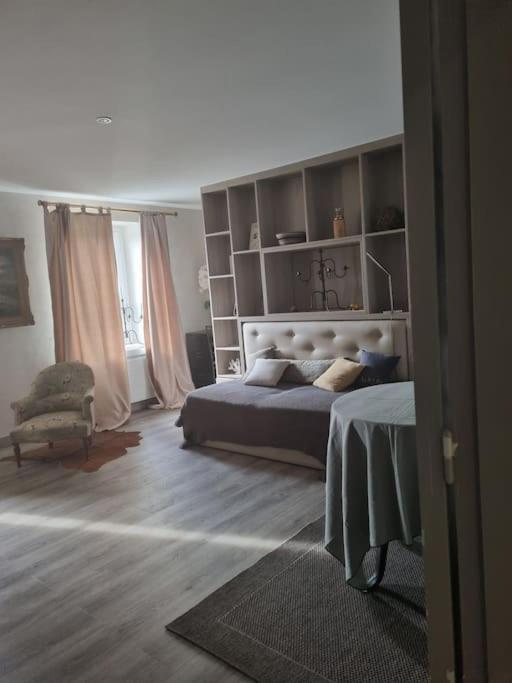 L'Ourse, Epinal,Tres Bel Appartement Quartier Port Eksteriør bilde